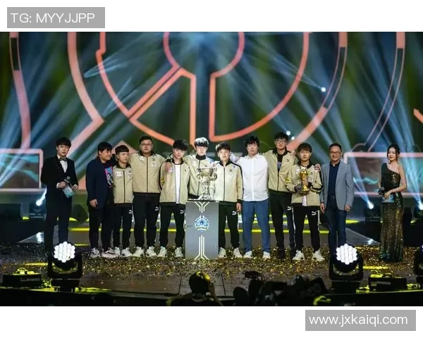 V5战队在冠军杯积分榜中以87分稳居第一,争夺总冠军的希望愈发强烈 V5战队在冠军杯积分榜中以87分稳居第一,争夺总冠军的希望愈发强烈