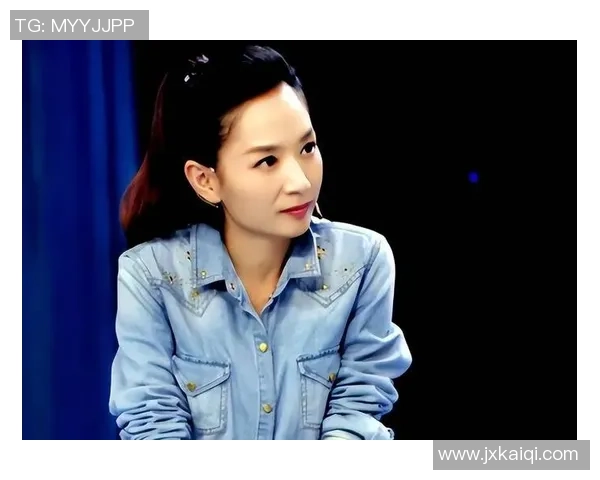 王芳在英雄联盟中的成长与挑战深度对话探索她的电竞人生与梦想