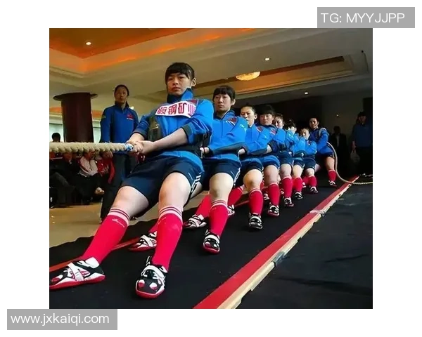 重庆飞盘队在滑板精英赛中的逆袭之路展现团队精神与拼搏力量